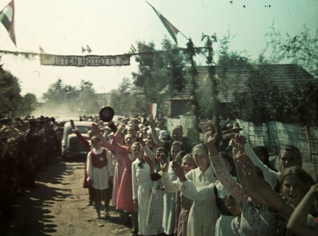 Bevonulás Észak- Erdélybe- 1940 (Forrás: Fortepan)
